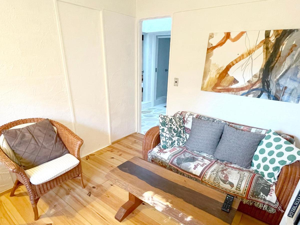 Gallery Hara And Guest House Ngoại thất bức ảnh